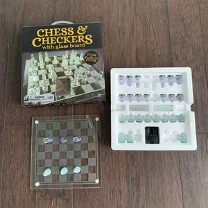 Game chest & checkers